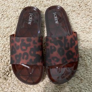 J. Crew side in shoes